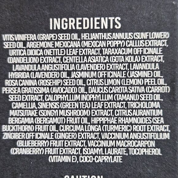 Non Gender Specific Phytonutrient Concentrate Full Size Face Oil - Picture 6 of 6